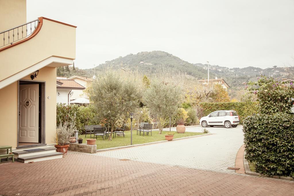B & B Da Ferro Massarosa Buitenkant foto