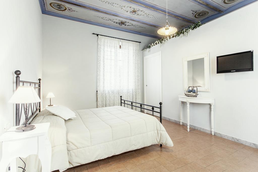 B & B Da Ferro Massarosa Buitenkant foto