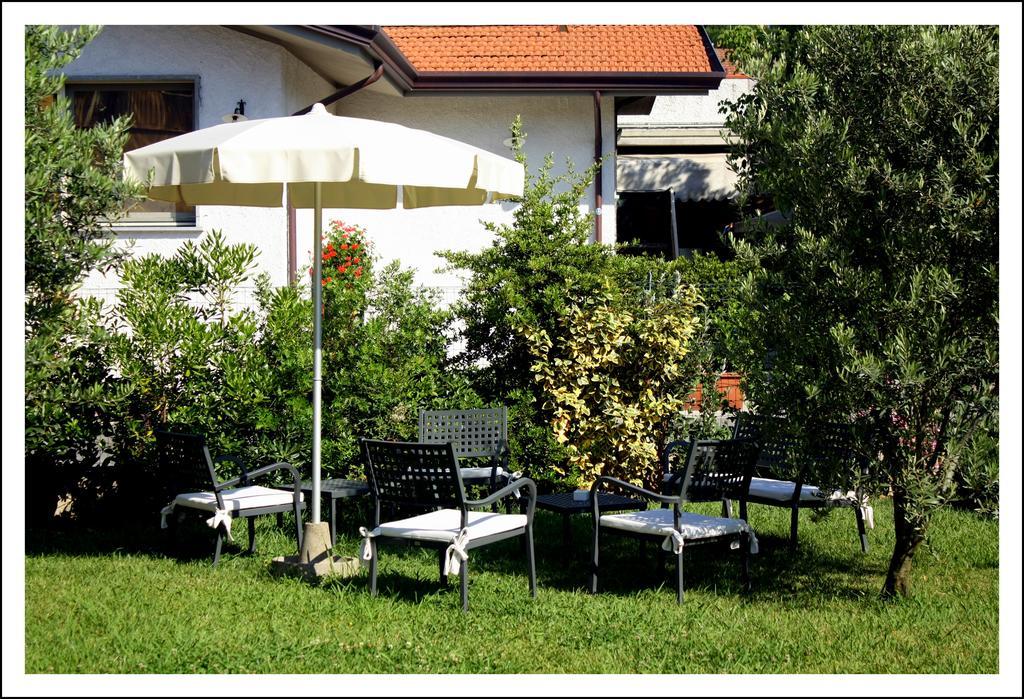 B & B Da Ferro Massarosa Buitenkant foto