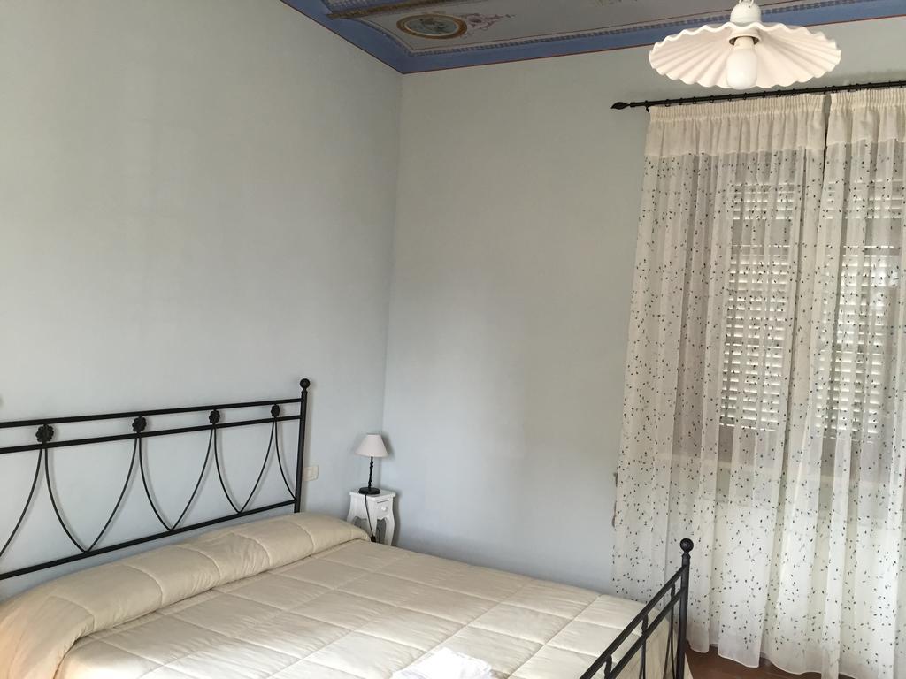 B & B Da Ferro Massarosa Buitenkant foto